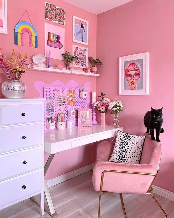 58 home office rosa Barbiecore Pinterest