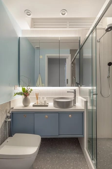 8 banheiro com ripado branco porcelanato Cla Campos Arquitetura