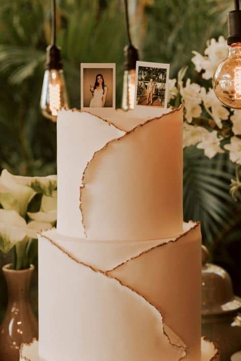 bolo de casamento rústico lindo