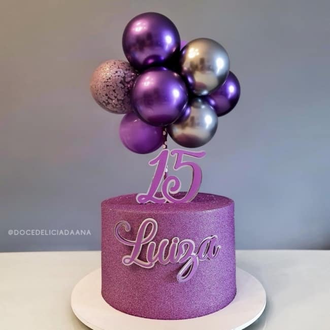 33 balloon cake 15 anos @anabauerbolos