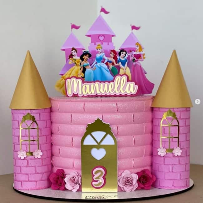 10 bolo rosa princesas @micaconfeitaria
