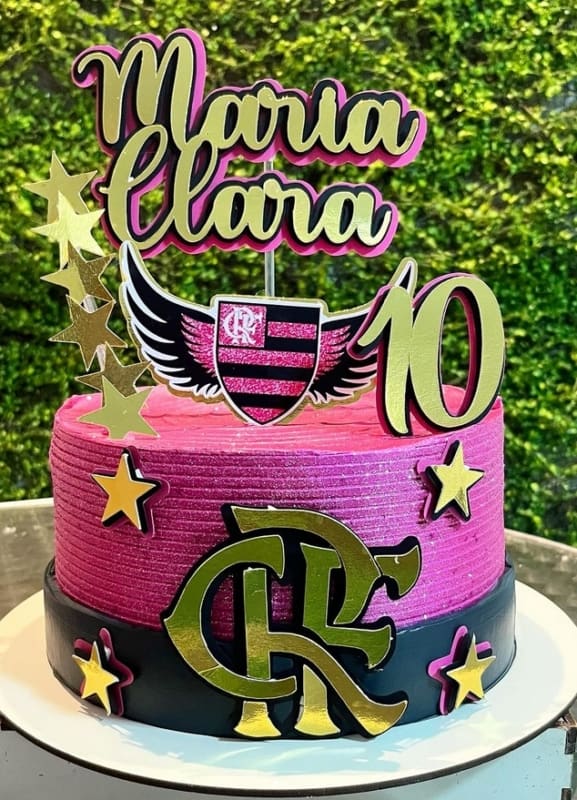 19 bolo feminino com glitter Flamengo @kellycakesjp