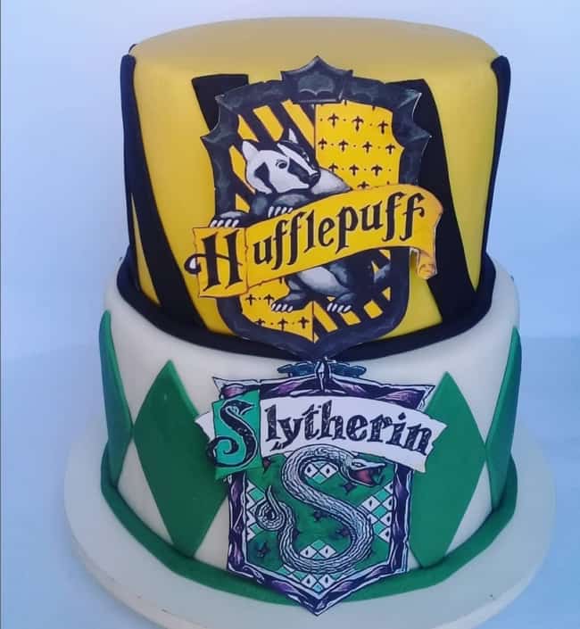 34 bolo decorado 2 andares Harry Potter @recantodastortas