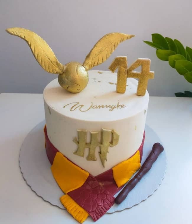 36 bolo pasta americana Harry Potter @bellacakesslz