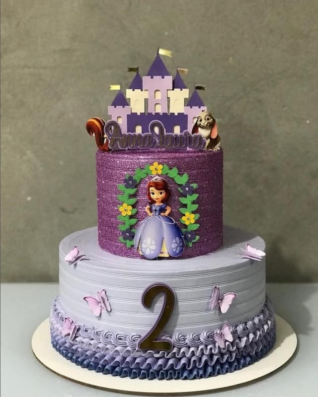 42 bolo decorado 2 andares Princesa Sofia @docurasdadeah