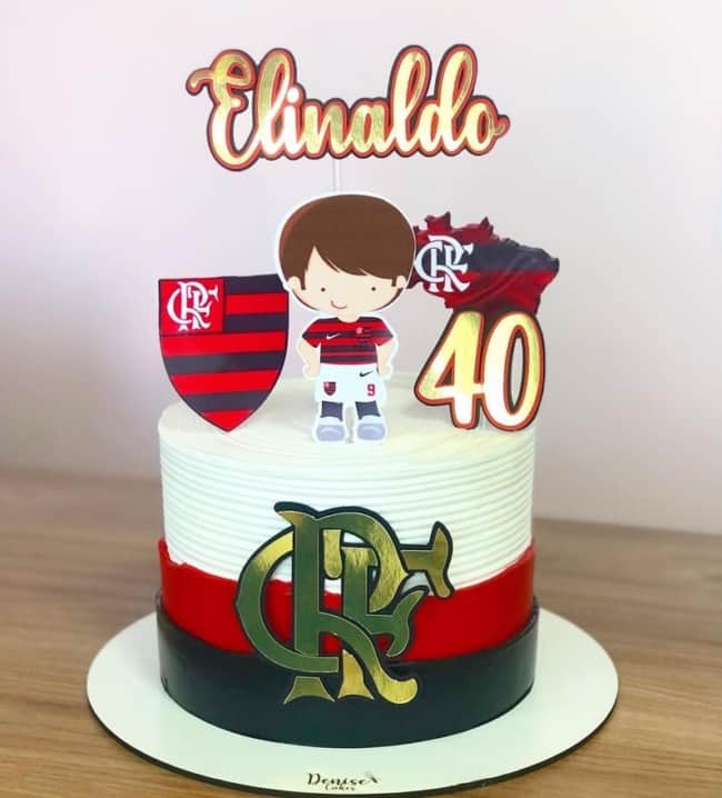 48 bolo masculino Flamengo @deniisecakes