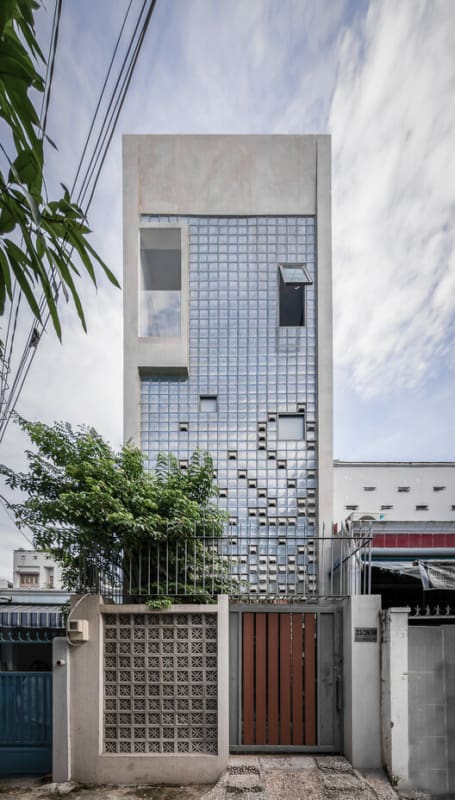 48 fachada moderna com tijolo de vidro ArchDaily Brasil
