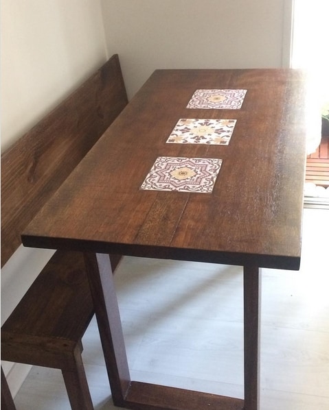 5 mesa e banco em madeira cambará @grmadeiras