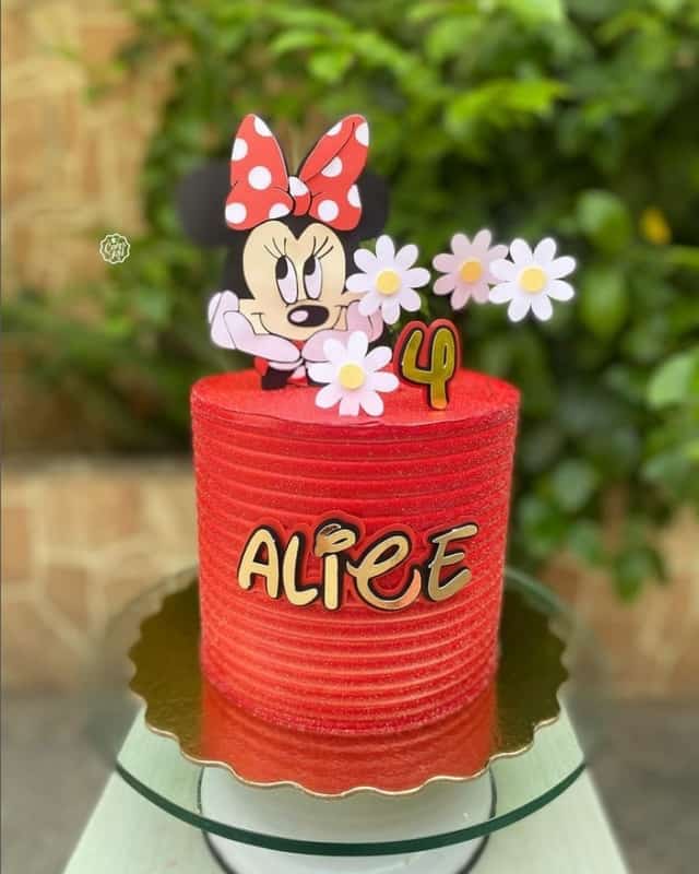 50 bolo Minnie vermelha @cakes kel