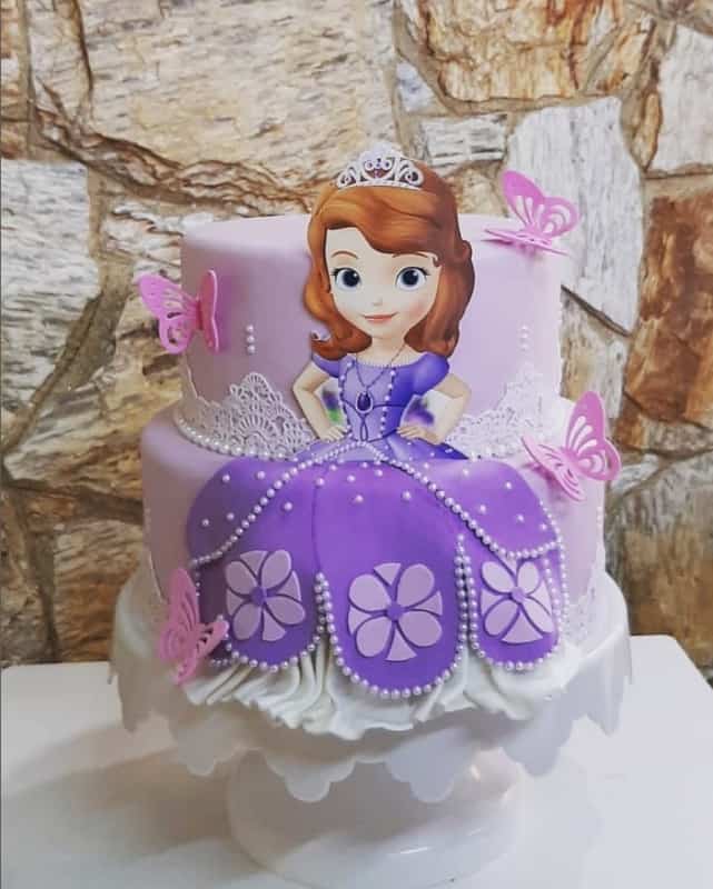 53 bolo falso princesa Sofia @ateliercriativaearte