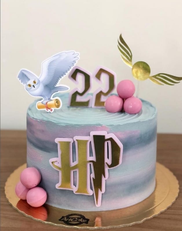 54 bolo feminino e delicado Harry Potter @tamiresfelipecakes