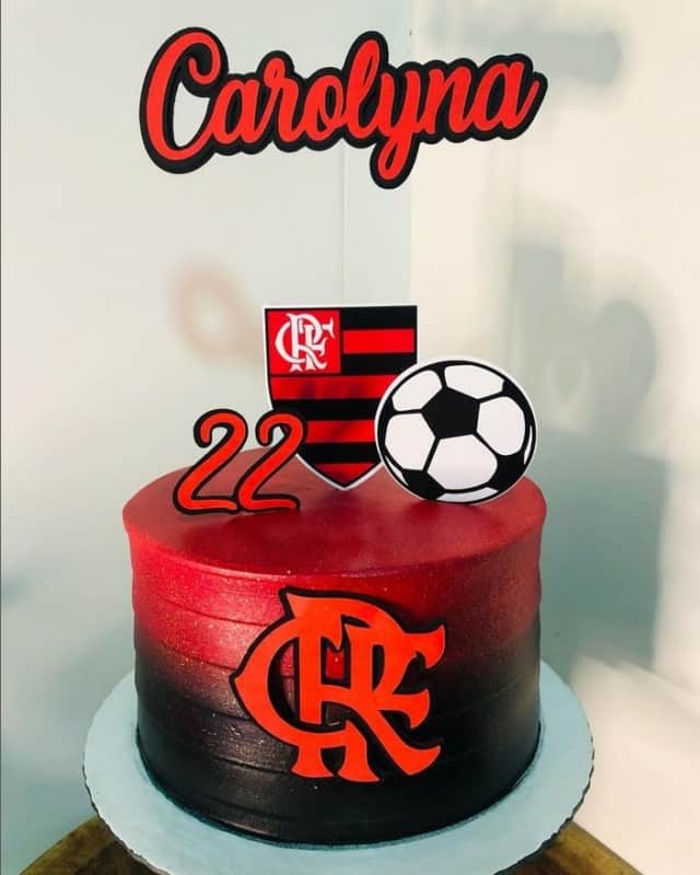 54 bolo feminino simples Flamengo @thais confeitaria artesanal