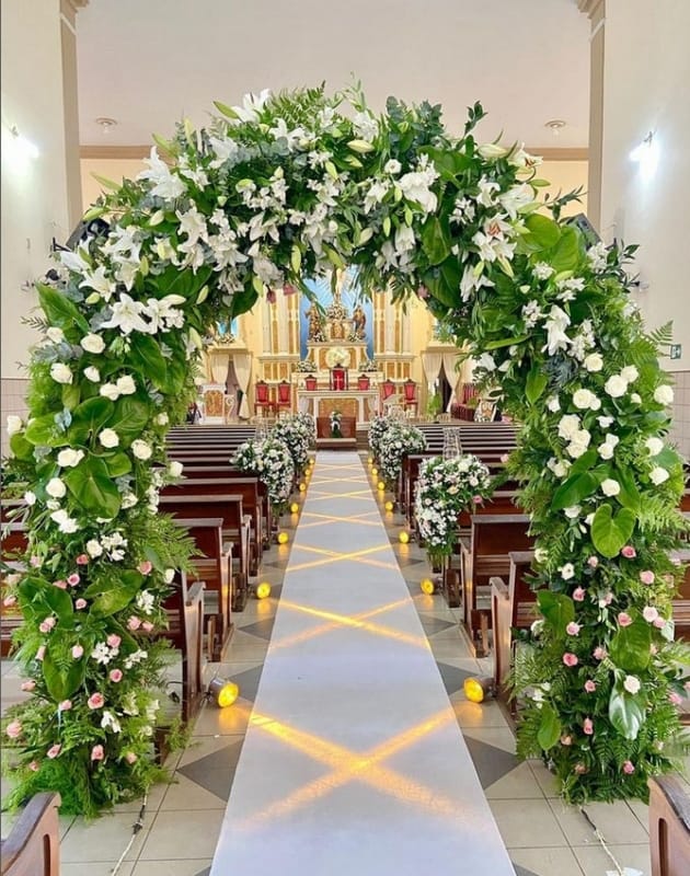 17 decoração com flores casamento na igreja @eddenkarllos