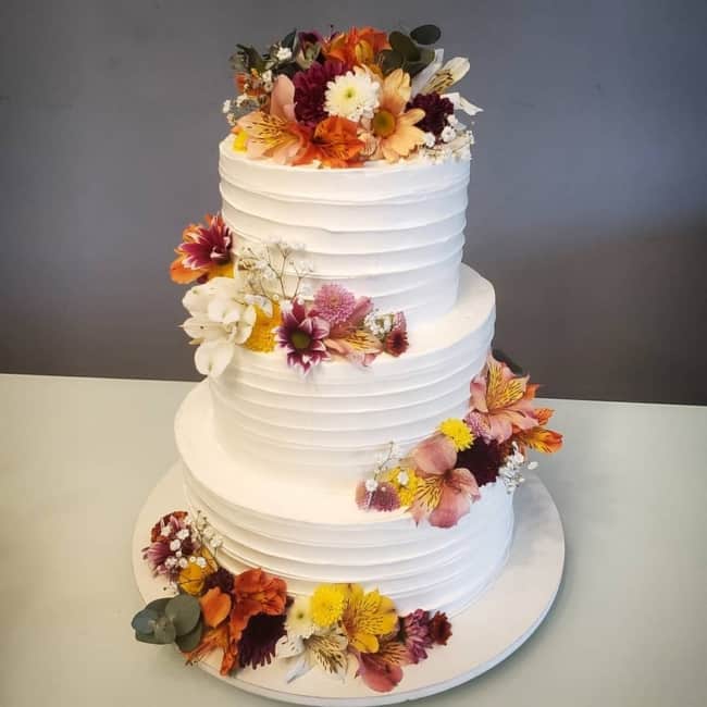50 bolo com flores naturais casamento rústico @anabauerbolos