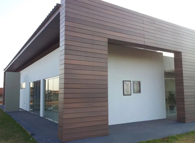 46 madeira plástica em fachada Ecopex