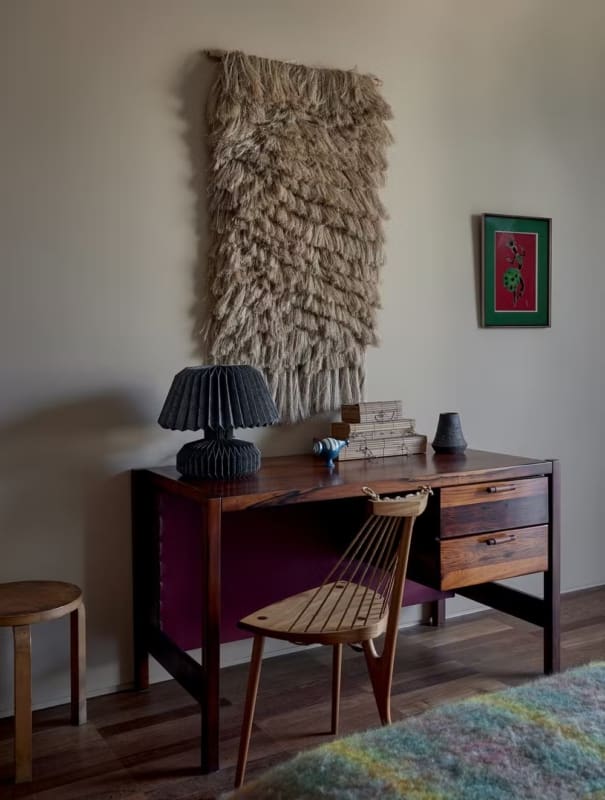 8 decoração com escrivaninha de madeira de jacarandá Casa Vogue