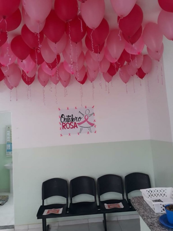 14 decoração simples outubro rosa com balões Prefeitura de Ibiúna