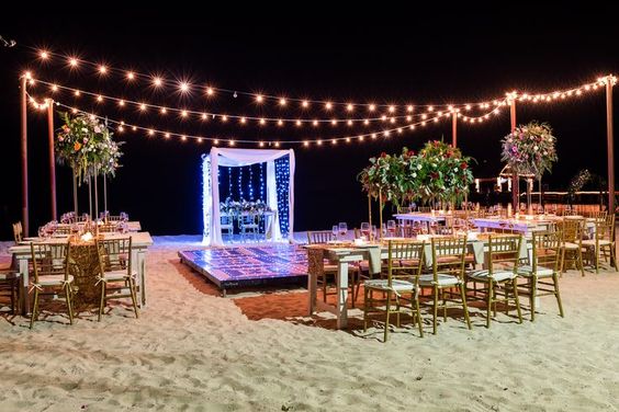 19 decoração casamento à noite na praia Pinterest
