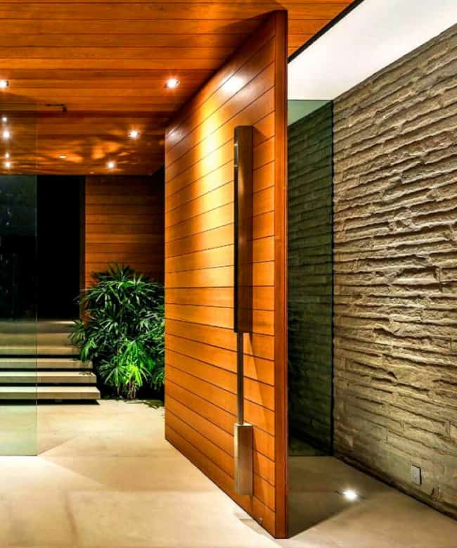 27 porta pivotante de madeira maciça Loja Portas Milenar Curitiba