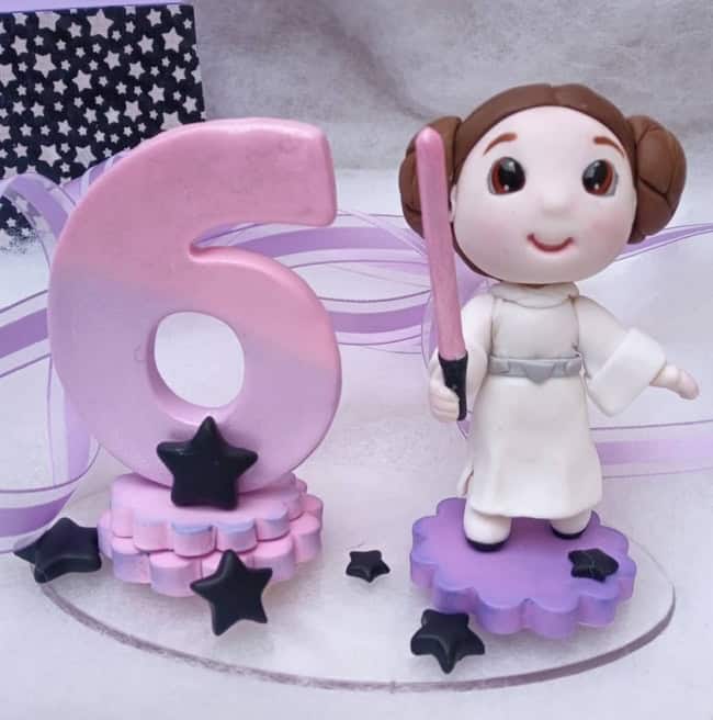 32 topo de bolo feminino em biscuit Star Wars @lupachecobiscuit