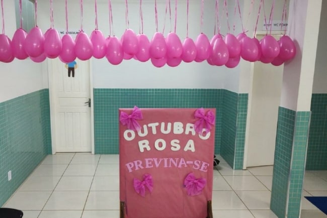 34 decoração outubro rosa posto de saúde Prefeitura de Toledo