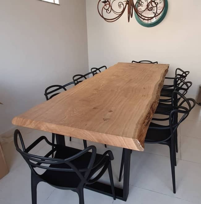 5 mesa com tampo de madeira maciça @artemoveisdemadeira