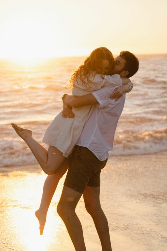 10 inspiração de foto de casal na praia Pinterest