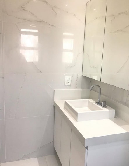 20 banheiro com branco prime @joicebonelli arquitetura