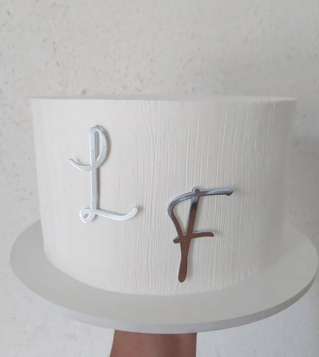 36 bolo minimalista simples para casamento @ andresaconfeitaria