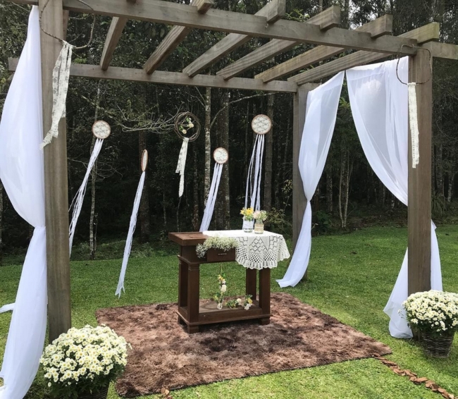 1 decoração simples para casamento @petitpoasimone