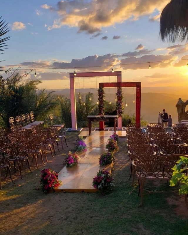 19 decoração casamento pôr do sol no campo @fabioserranodecorador