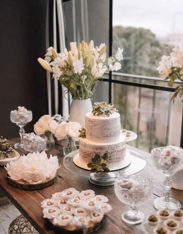 3 casamento rústico e simples com flores brancas @nuttbrigaderia