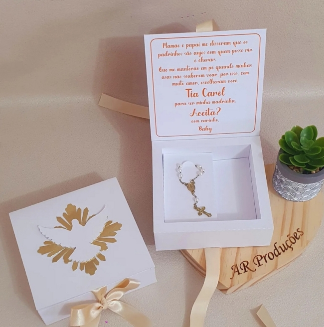 24 caixa convite madrinha de batismo @arproducoeseeventos
