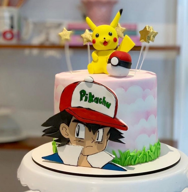 10 bolo Pikachu em pasta americana @amoremconfeitosoficial