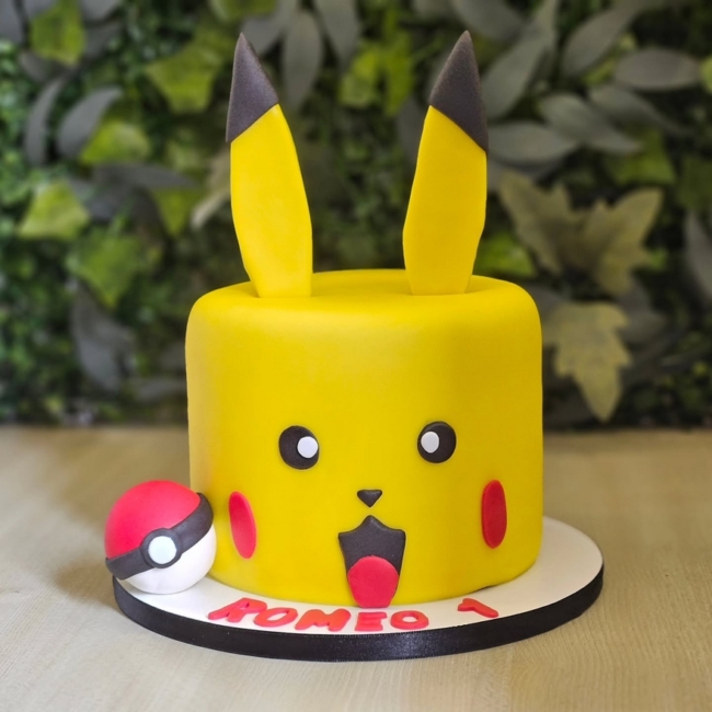11 bolo Pikachu @ckcakedesigner
