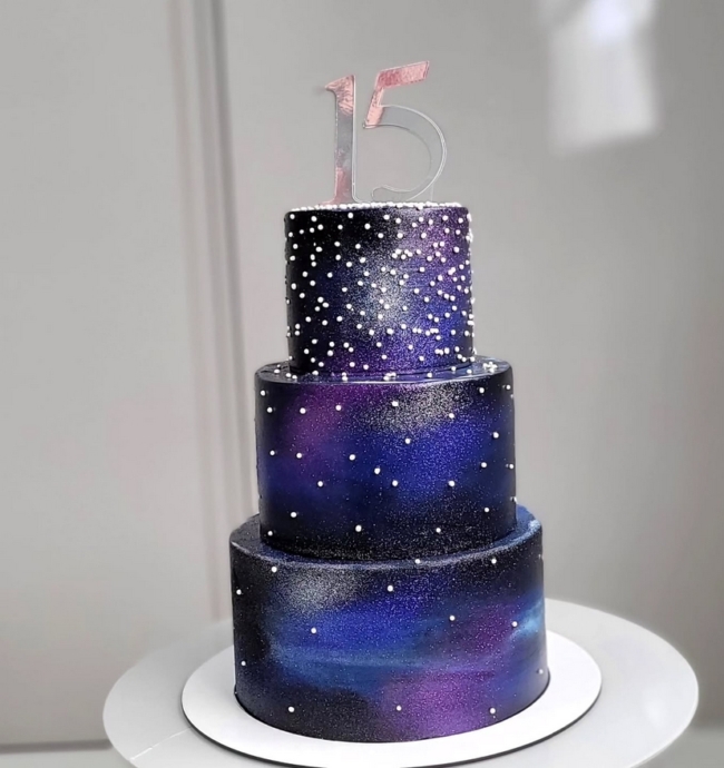 16 bolo 15 anos galáxia com 3 andares @josivipo