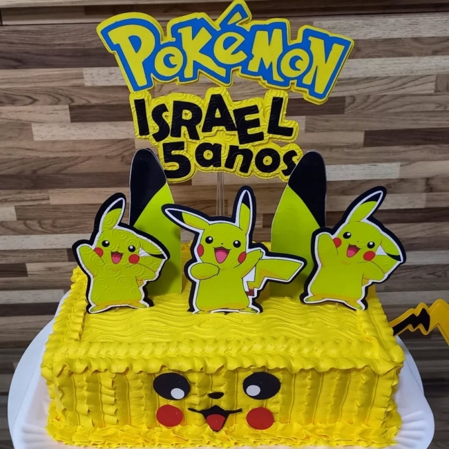 16 bolo quadrado Pikachu @deliciasdafabi03