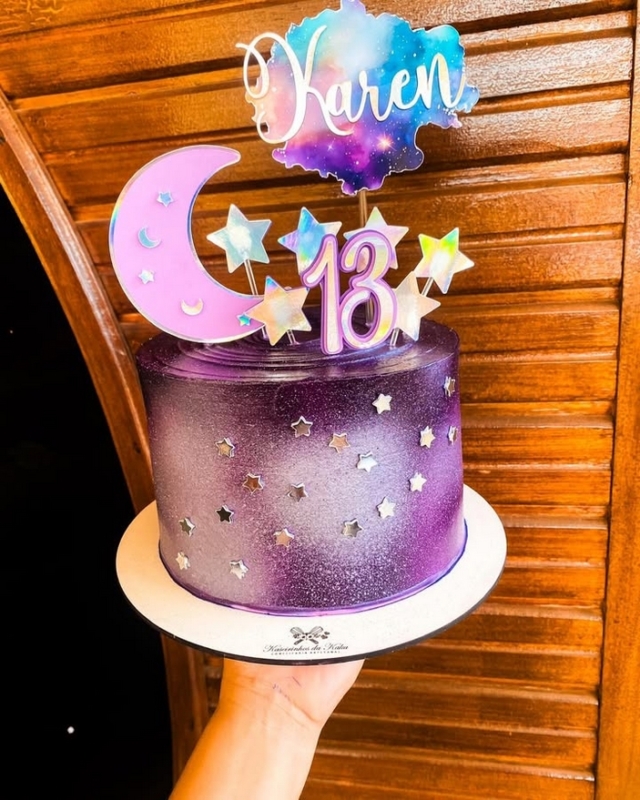 23 bolo galáxia feminino @kaseirinhosdakaka