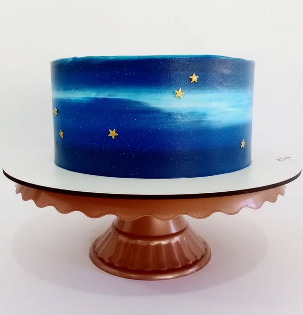 4 bolo galáxia chantilly @mariaflor confeitaria