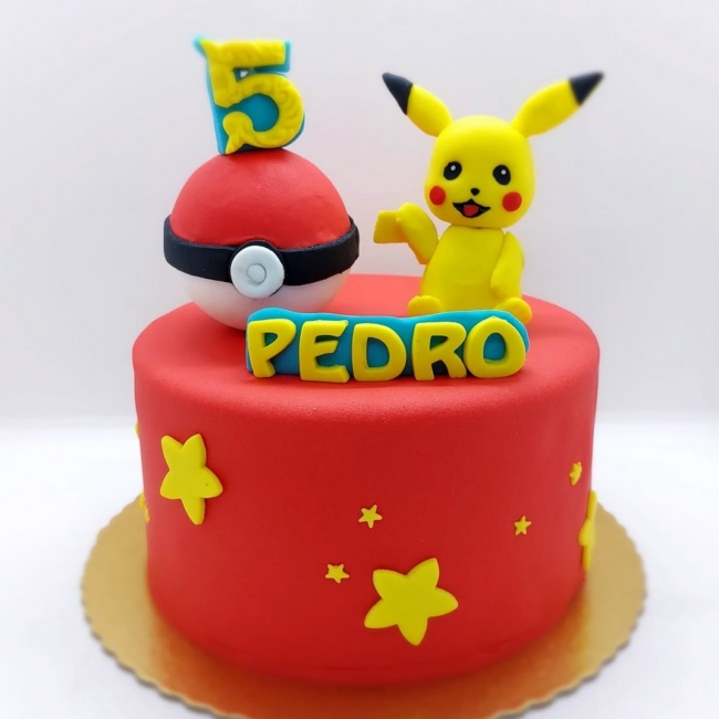 7 bolo Pikachu em pasta americana @tassibrito