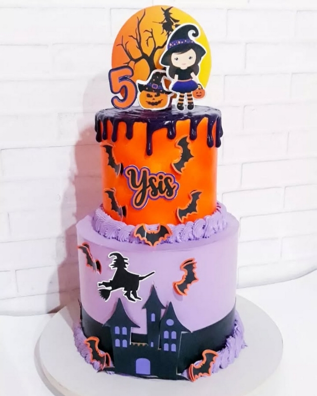 8 bolo de bruxa com 2 andares @bomboniere silva