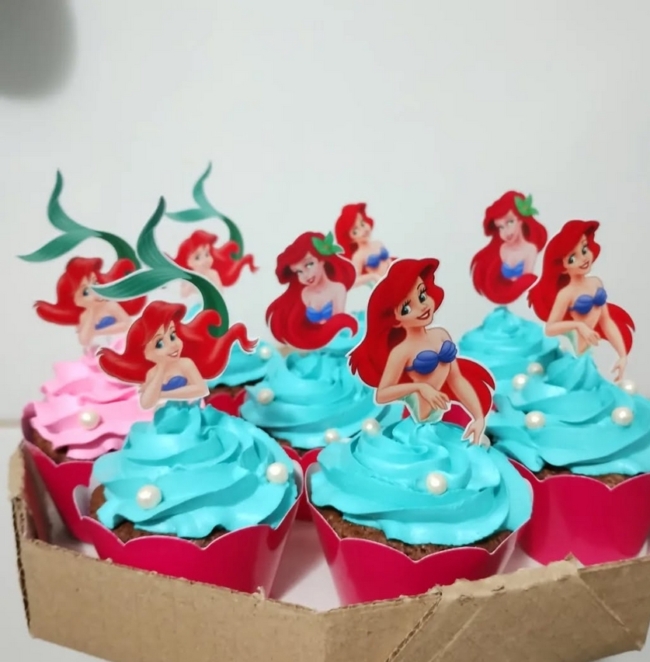 9 cupcake pequena sereia @bolos daniele