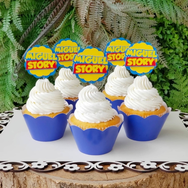 24 cupcake Toy Story com topo personalizado @binhadeliciasdoceria