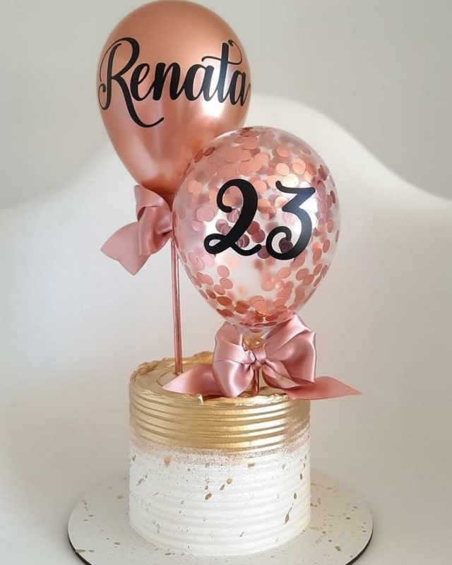 21 topo de bolo rose gold com balões @pipocandoideias bh