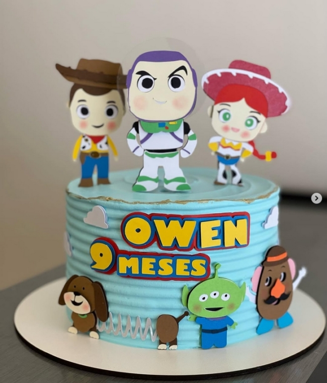 12 topo de bolo Toy Story baby mesversário @confeitarianicolle