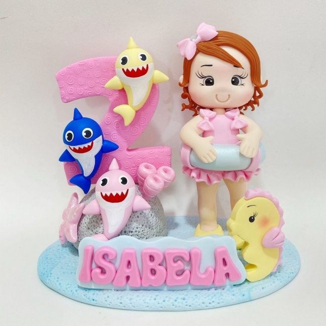 13 topo de bolo Baby Shark em biscuit @artsmaeefilhasoficial