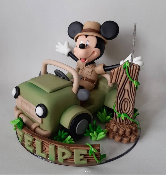 16 topo de bolo Mickey em biscuit @marbella artesanatosbiscuit