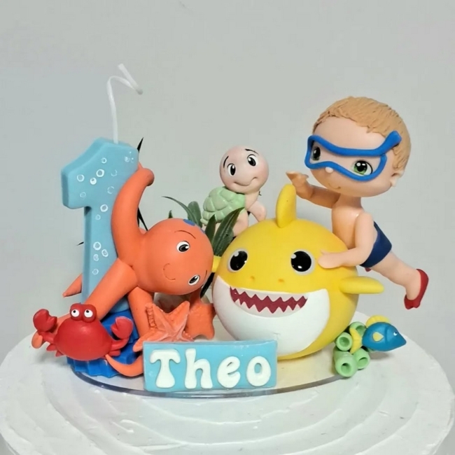 17 topo de bolo Baby Shark biscuit @viviana artesanato