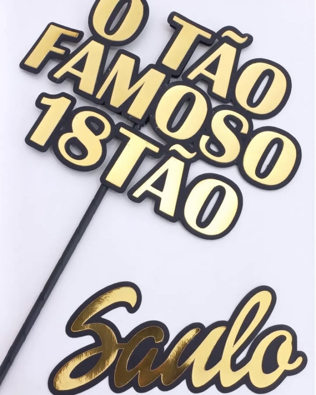 19 topo de bolo masculino 18 anos @encantadamentepersonalizados