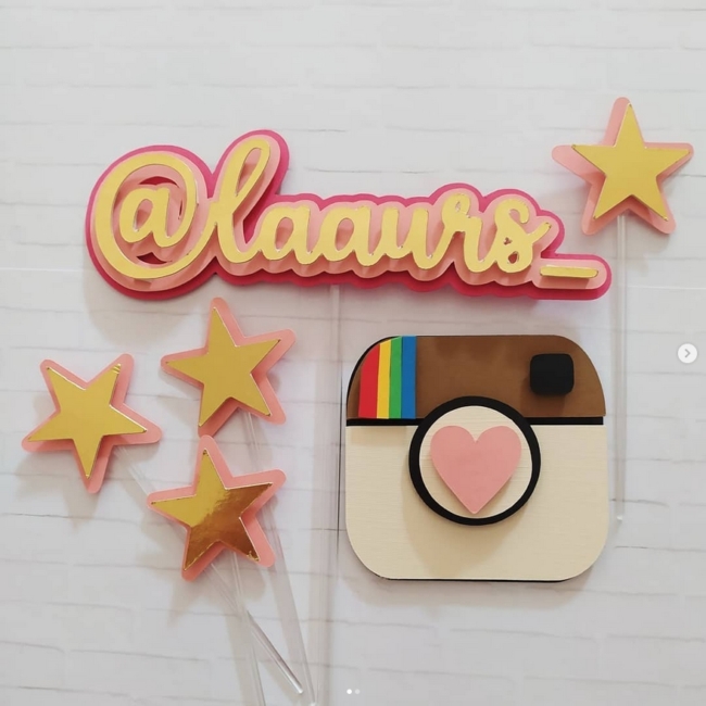 24 topo de bolo Instagram personalizado @soares papelaria
